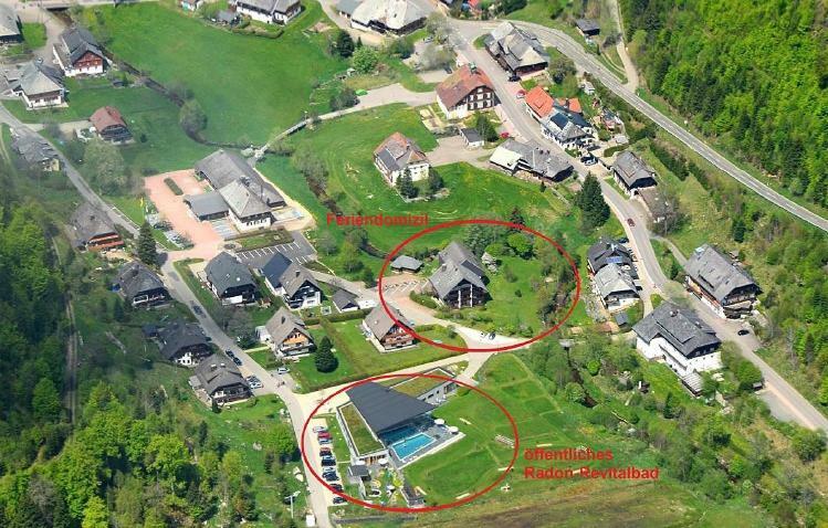 C2 Albmatte-Fewo , Hallenbad Aussenbecken Massagen Nebenan St. Blasien Luaran gambar